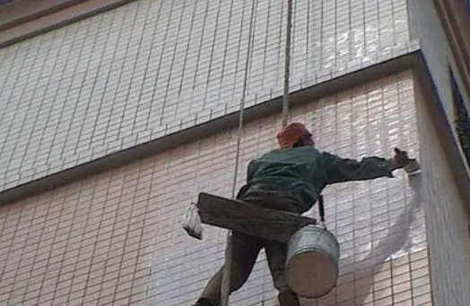 铜仁市卫生间漏水维修公司分享下铜仁市外墙防水的必要性。