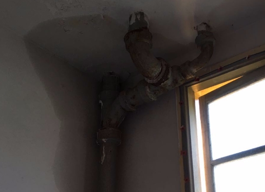 铜仁市卫生间漏水维修公司专业解读铜仁市卫生间防水的步骤